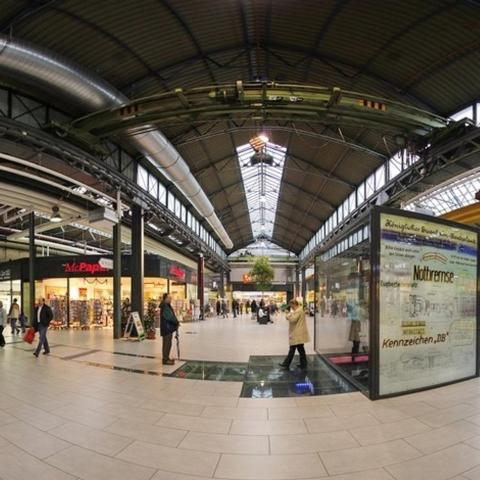 Limburger Mika & Garten & P & E-ladestation *
